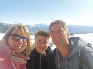 Hinter uns: Schlern mit Rosengarten